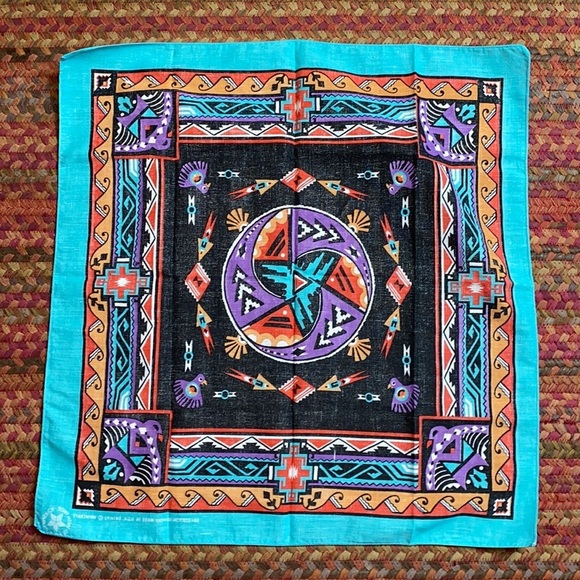 BLUE- VINTAGE WAMCRAFT BANDANA MADE IN USA - Picture 3 of 4